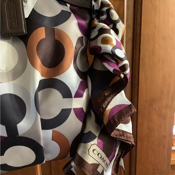 Coach Op Art Lindsey Lg bag & Scarf NWT #18599 Both Never Used! Perfect! - Picture 4 of 15